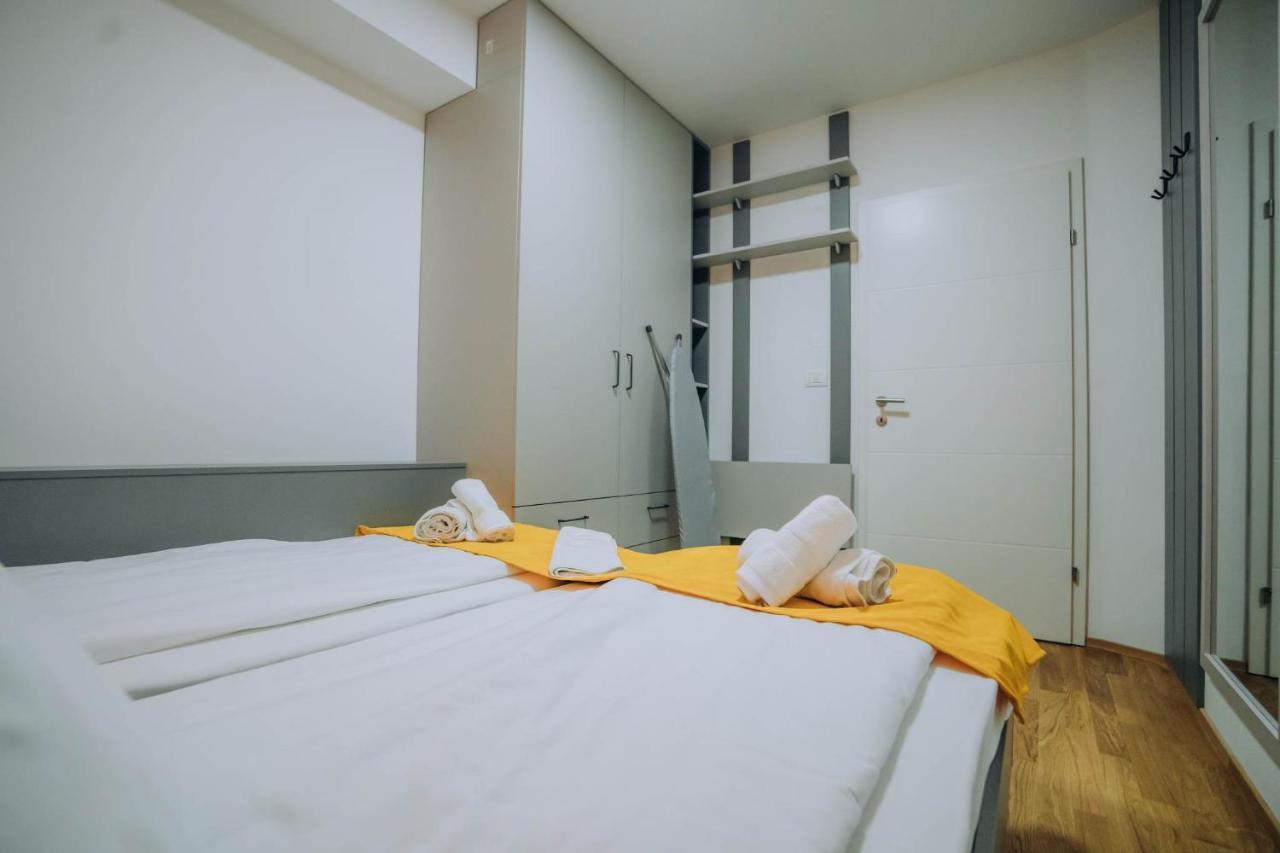Darki Apartments 4 - Very Central 100 Square Meters,Two Bedrooms,Free Parking أوهغيد المظهر الخارجي الصورة