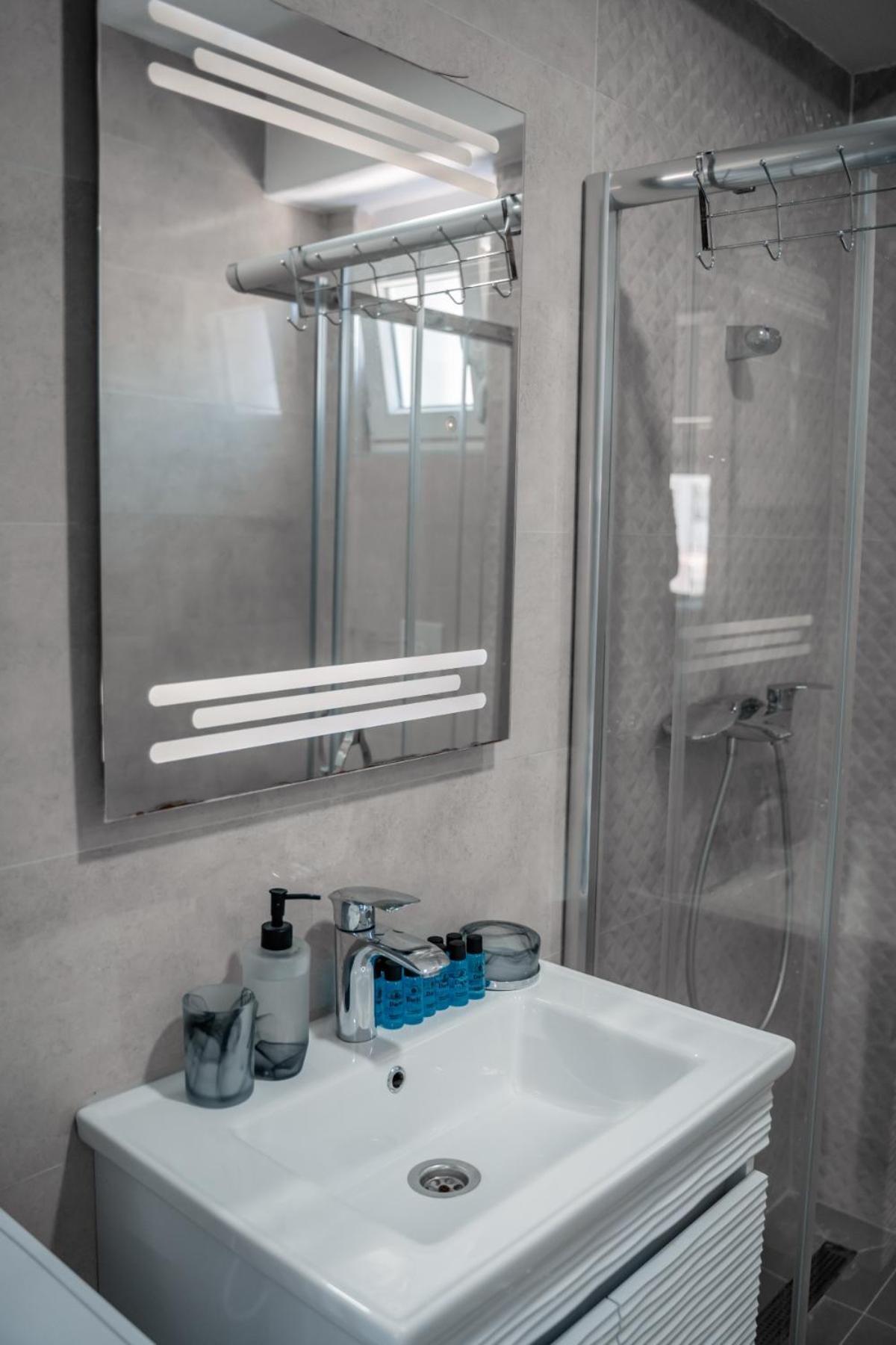 Darki Apartments 4 - Very Central 100 Square Meters,Two Bedrooms,Free Parking أوهغيد المظهر الخارجي الصورة